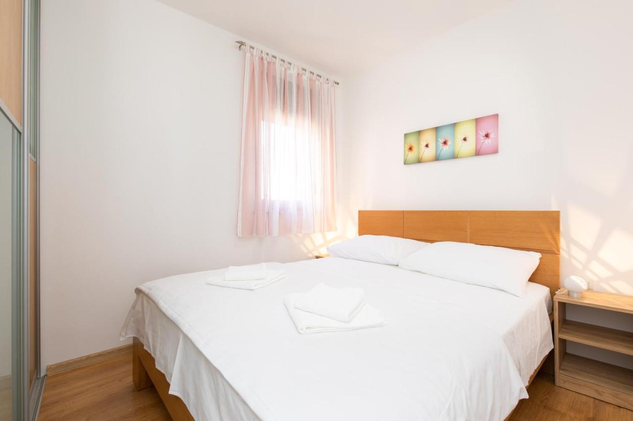 Apartment Julijana Krk Town Zewnętrze zdjęcie