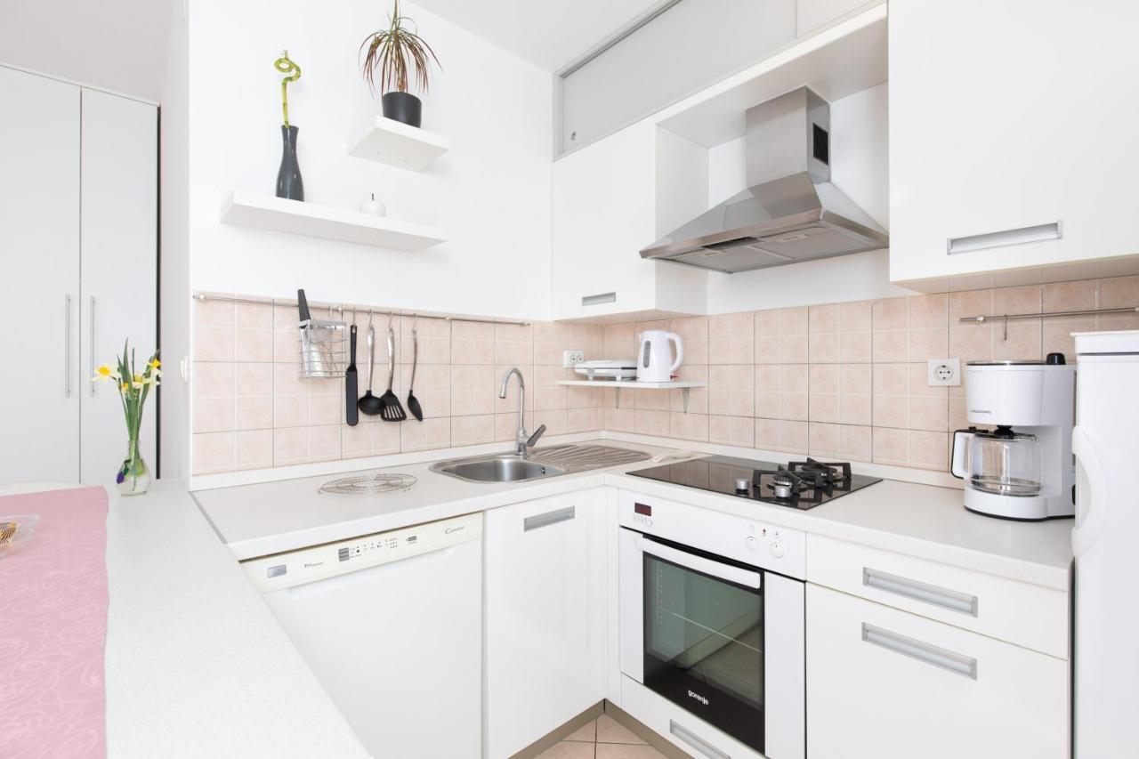 Apartment Julijana Krk Town Zewnętrze zdjęcie